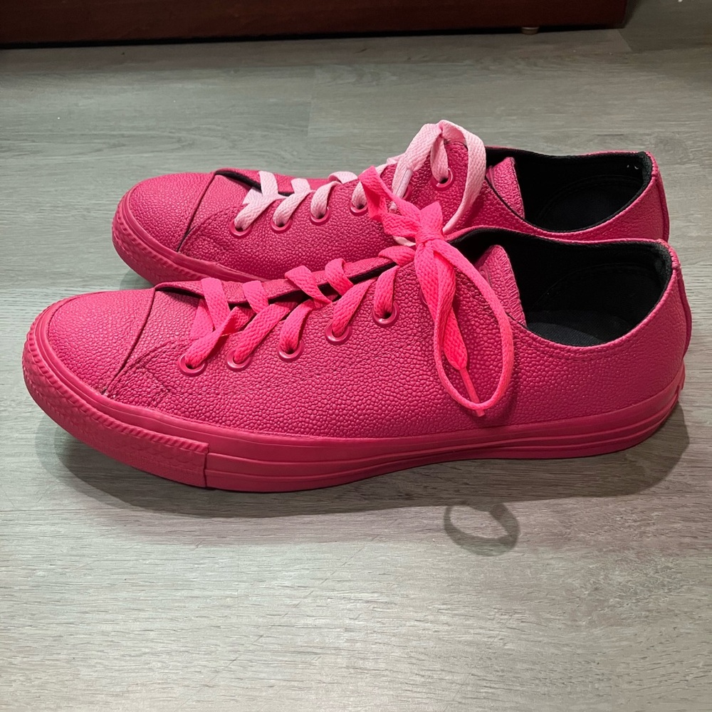 RARE Converse All Star OX Hot Pink 155185C Low Top Sneakers Size 9W/7W - Picture 2 of 8